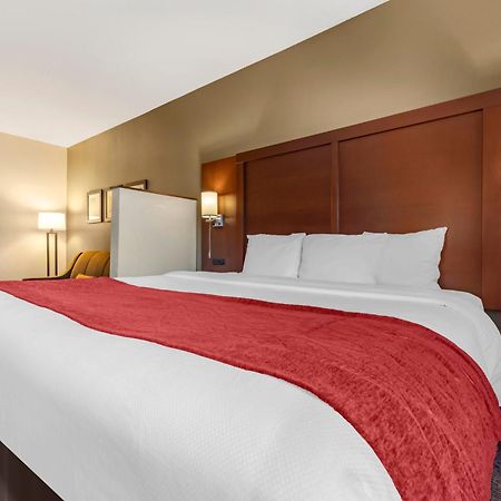 Comfort Inn & Suites Streetsboro - Kent Екстериор снимка