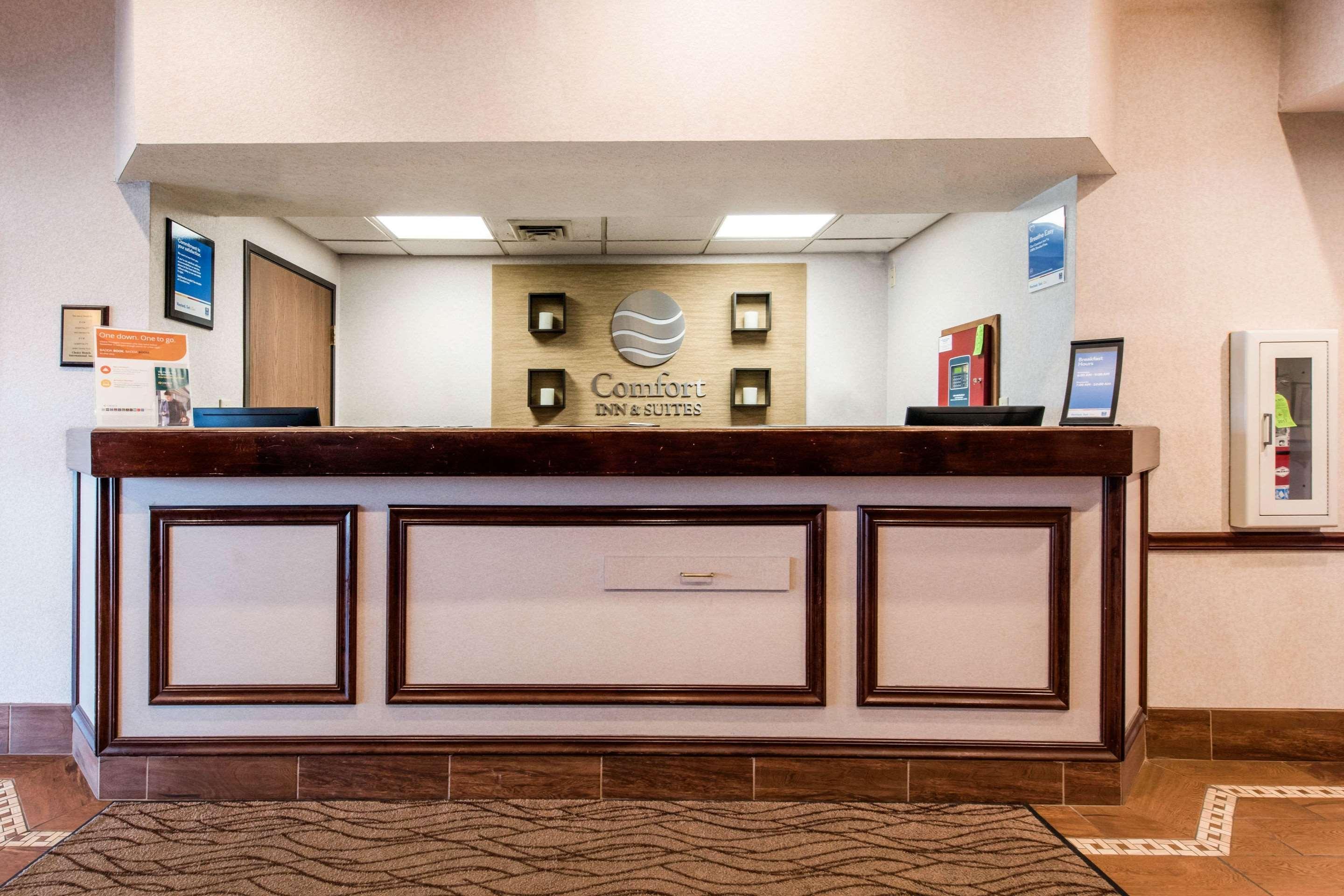 Comfort Inn & Suites Streetsboro - Kent Екстериор снимка