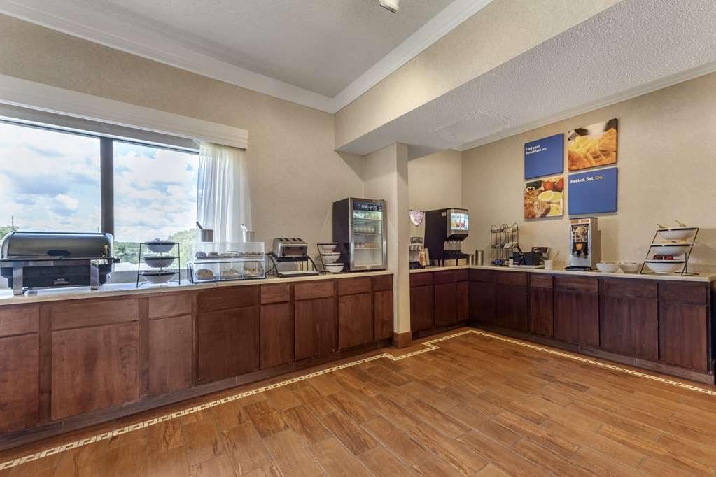 Comfort Inn & Suites Streetsboro - Kent Ресторант снимка