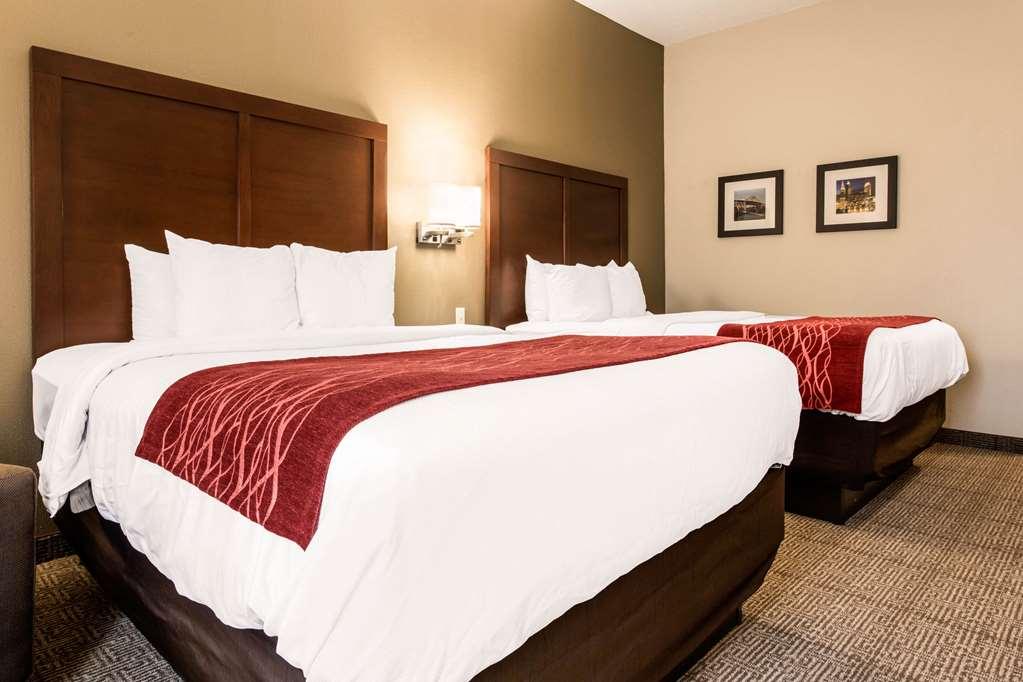 Comfort Inn & Suites Streetsboro - Kent Стая снимка