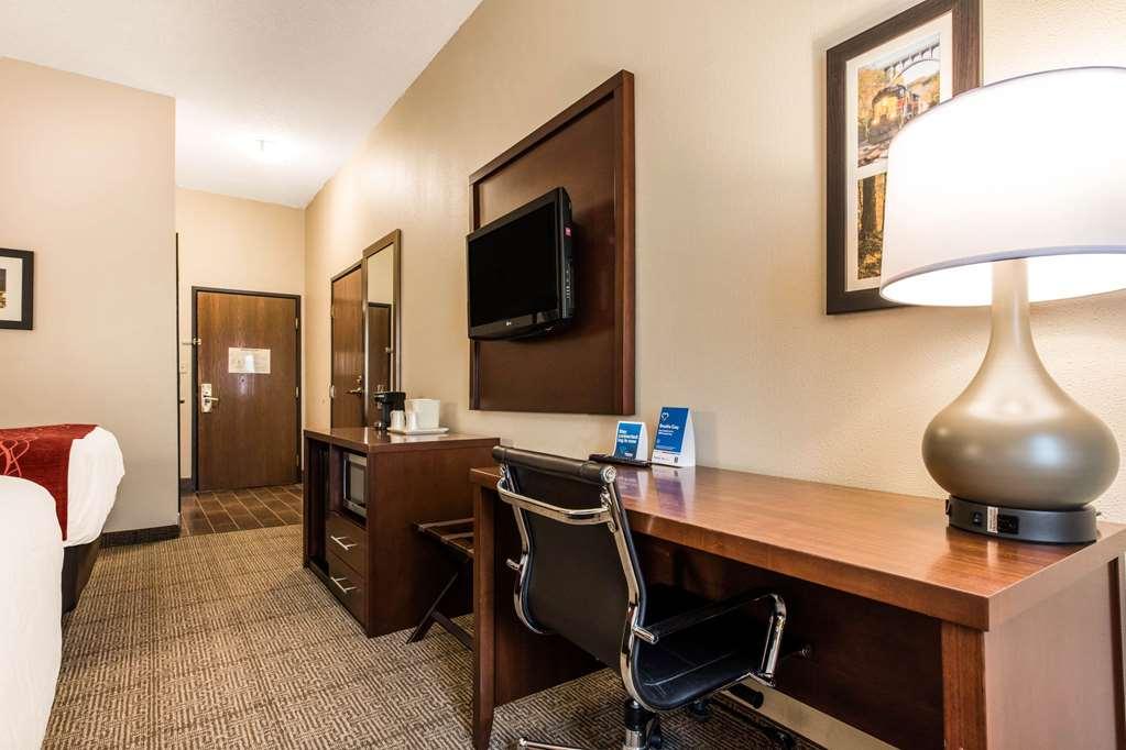 Comfort Inn & Suites Streetsboro - Kent Стая снимка