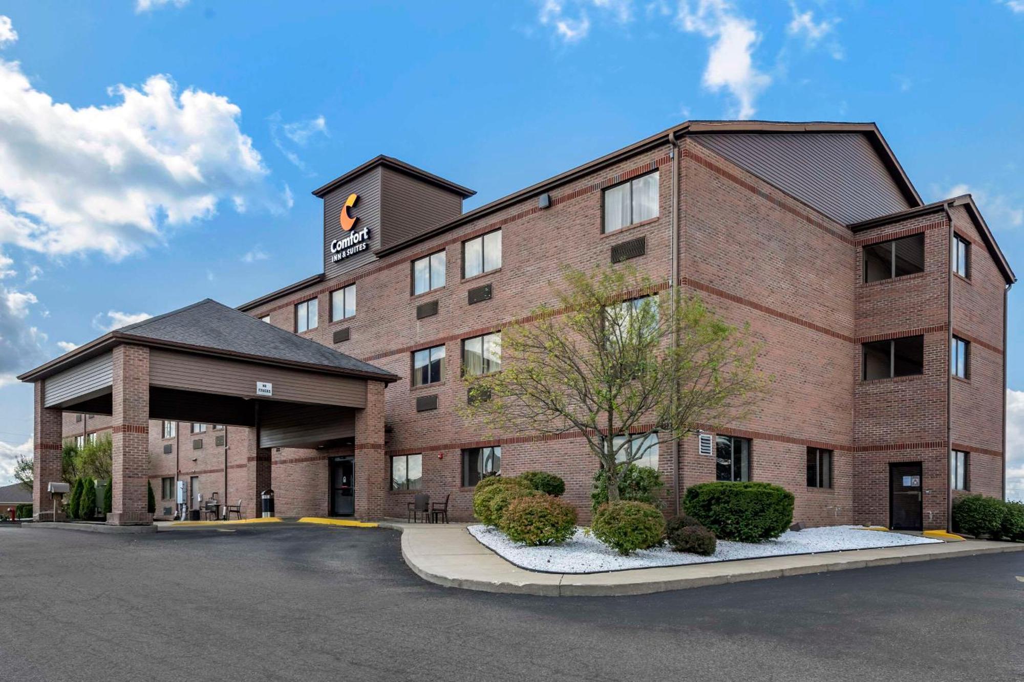 Comfort Inn & Suites Streetsboro - Kent Екстериор снимка