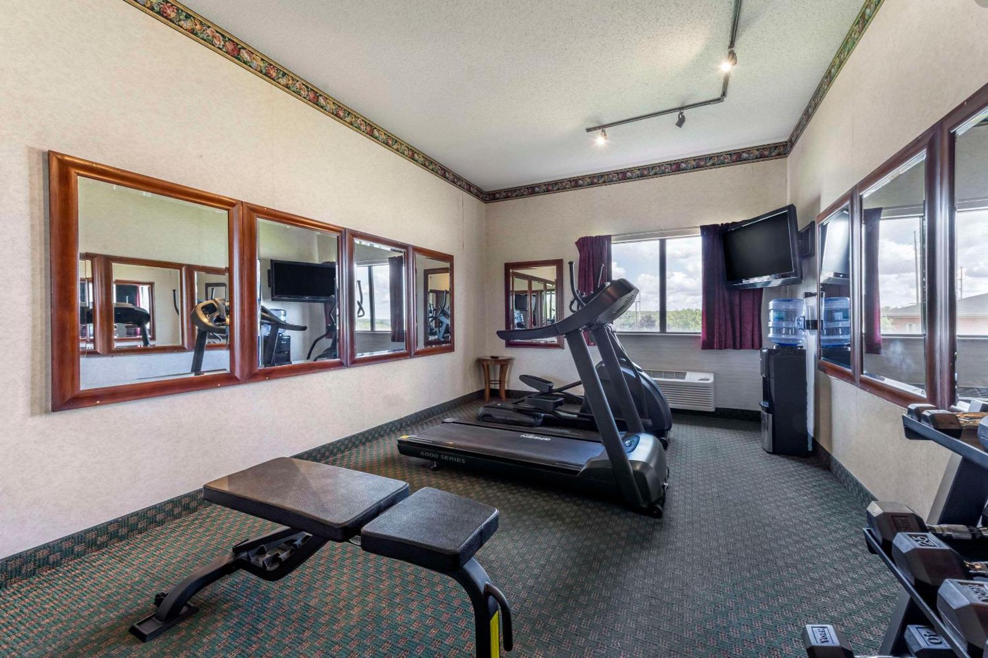 Comfort Inn & Suites Streetsboro - Kent Екстериор снимка