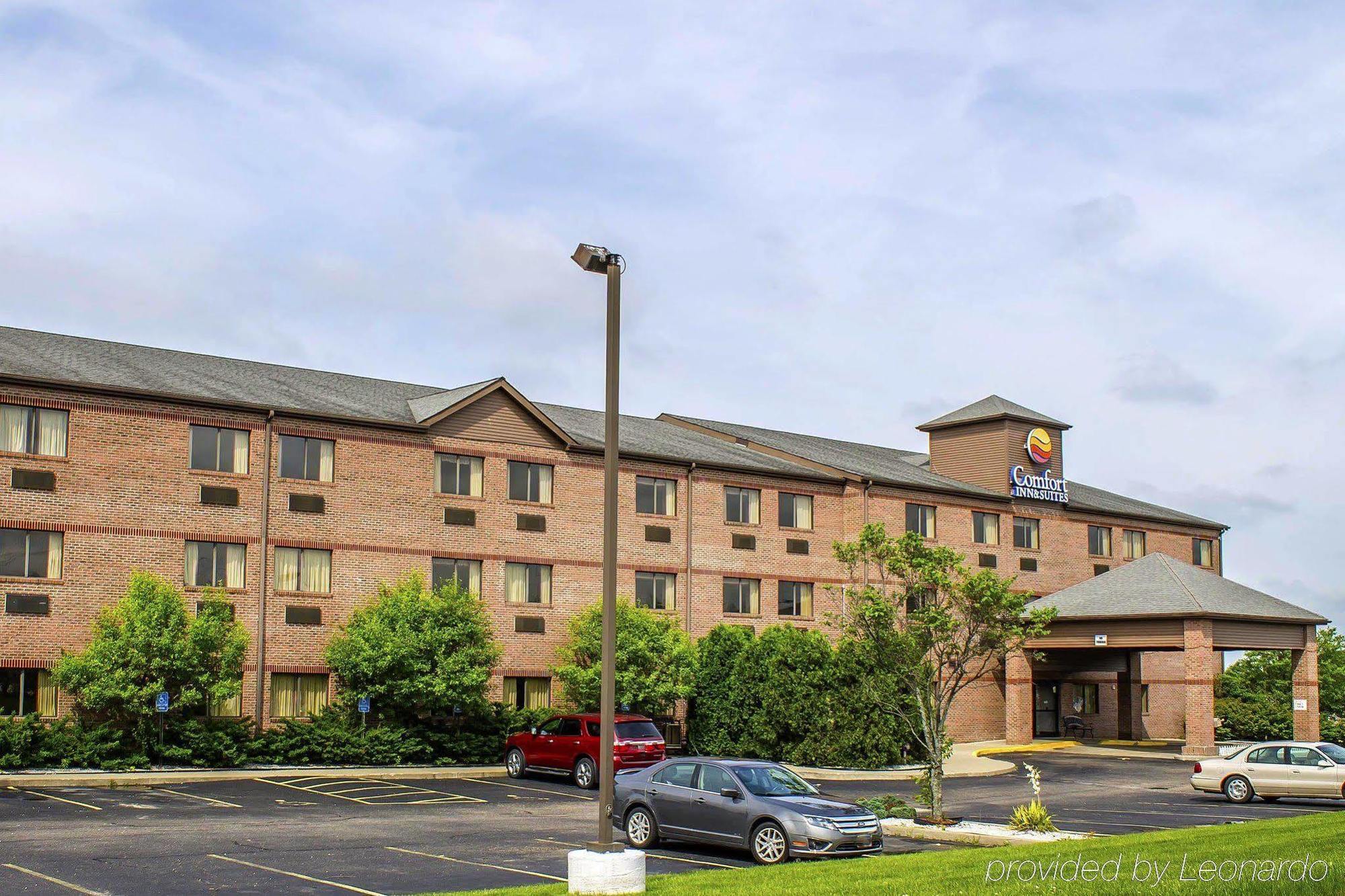 Comfort Inn & Suites Streetsboro - Kent Екстериор снимка