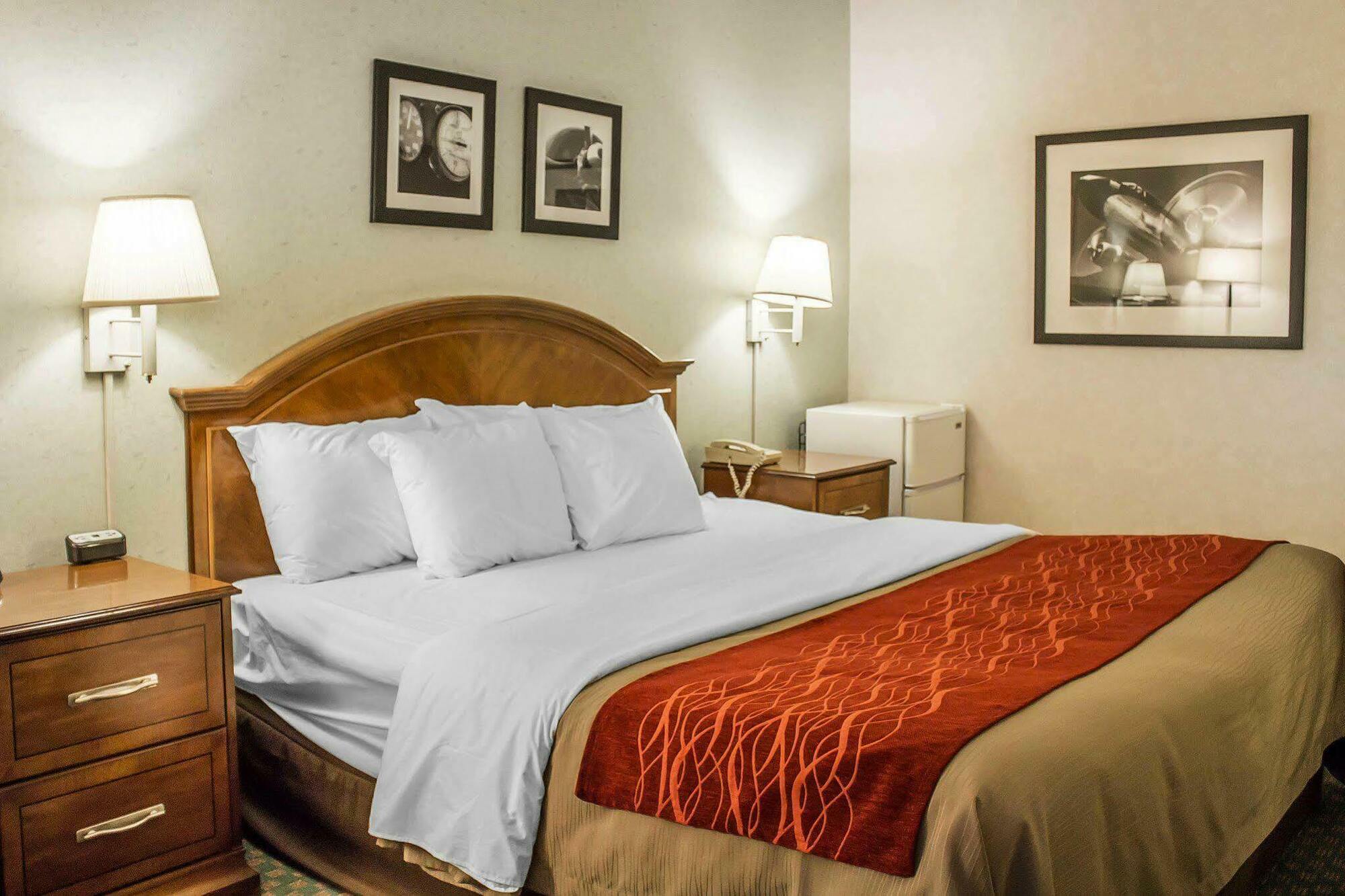 Comfort Inn & Suites Streetsboro - Kent Екстериор снимка