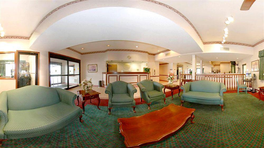 Comfort Inn & Suites Streetsboro - Kent Екстериор снимка